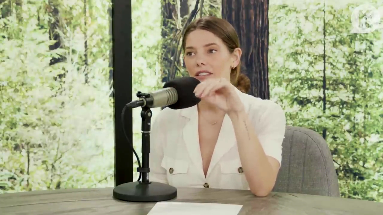 Ashley-Greene-dot-nl_TheTwilightEffect-Aflevering7NewMoonRewatchPart1of3-1888.jpg Ashley-Greene-dot-nl_TheTwilightEffect-Aflevering7NewMoonRewatchPart1of3-1888.jpg