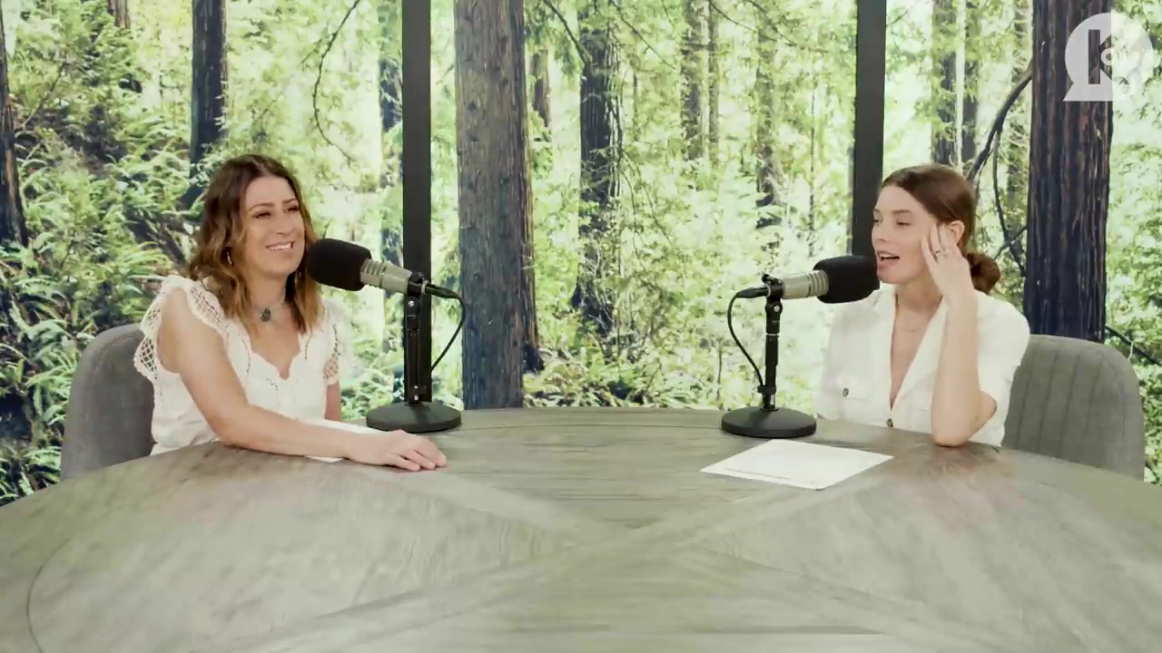 Ashley-Greene-dot-nl_TheTwilightEffect-Aflevering7NewMoonRewatchPart1of3-1915.jpg Ashley-Greene-dot-nl_TheTwilightEffect-Aflevering7NewMoonRewatchPart1of3-1915.jpg