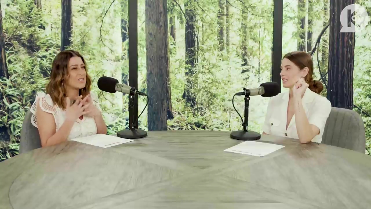 Ashley-Greene-dot-nl_TheTwilightEffect-Aflevering7NewMoonRewatchPart1of3-1926.jpg Ashley-Greene-dot-nl_TheTwilightEffect-Aflevering7NewMoonRewatchPart1of3-1926.jpg