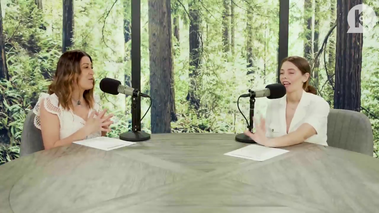 Ashley-Greene-dot-nl_TheTwilightEffect-Aflevering7NewMoonRewatchPart1of3-1943.jpg Ashley-Greene-dot-nl_TheTwilightEffect-Aflevering7NewMoonRewatchPart1of3-1943.jpg