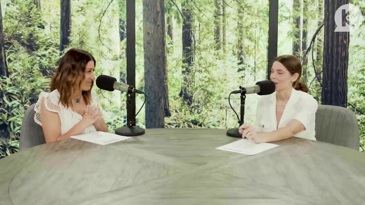 Ashley-Greene-dot-nl_TheTwilightEffect-Aflevering7NewMoonRewatchPart1of3-1947.jpg Ashley-Greene-dot-nl_TheTwilightEffect-Aflevering7NewMoonRewatchPart1of3-1947.jpg