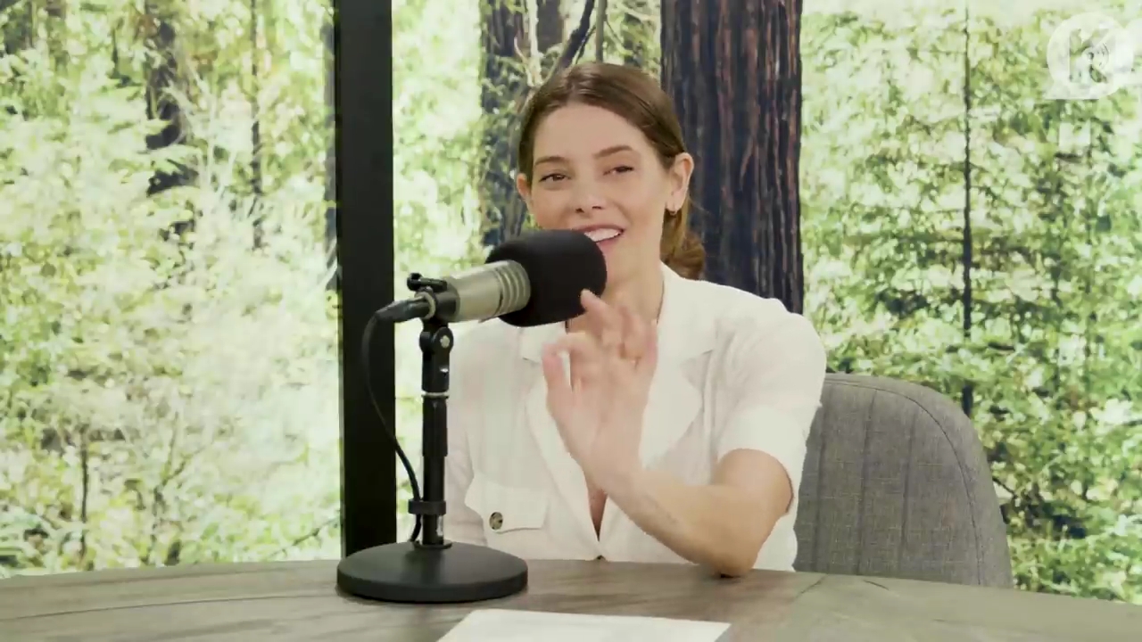 Ashley-Greene-dot-nl_TheTwilightEffect-Aflevering7NewMoonRewatchPart1of3-1951.jpg Ashley-Greene-dot-nl_TheTwilightEffect-Aflevering7NewMoonRewatchPart1of3-1951.jpg