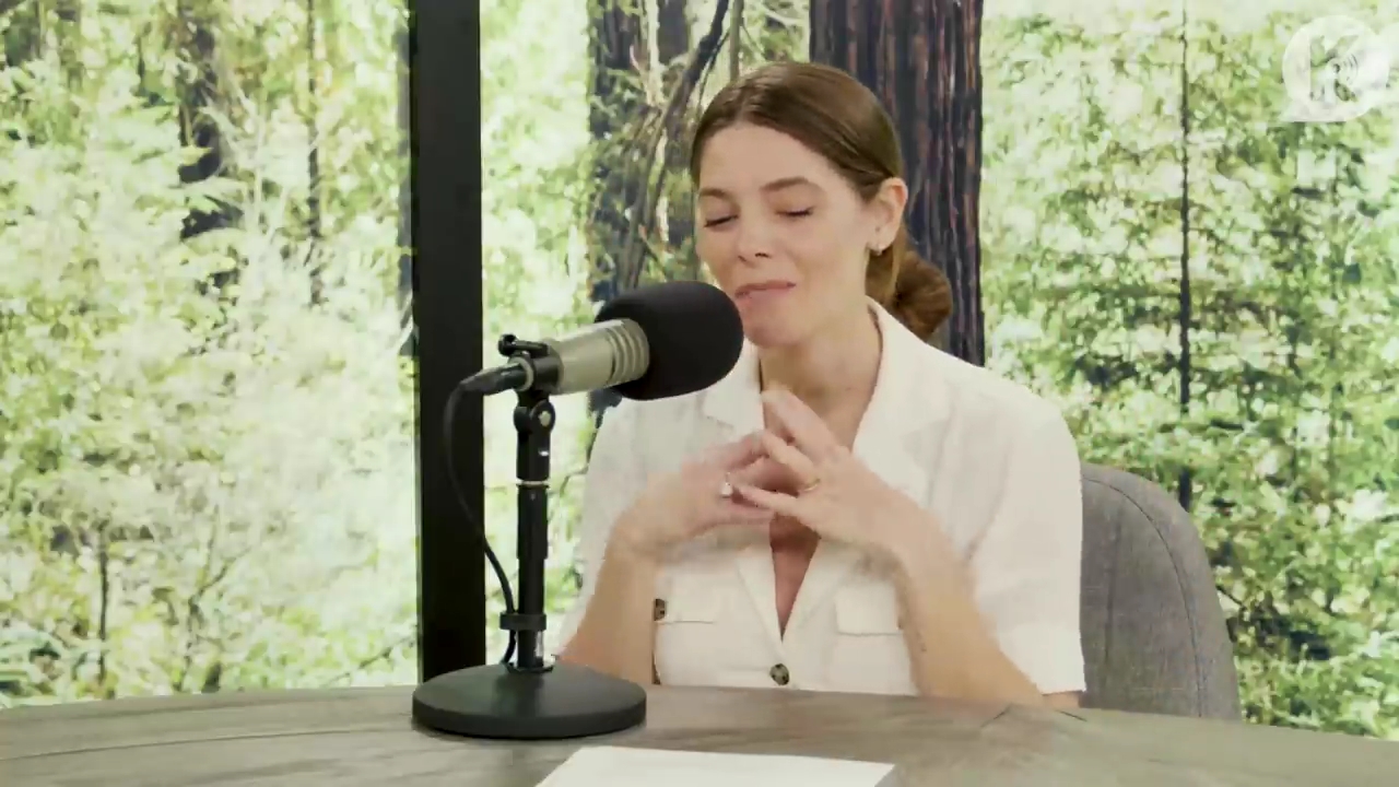 Ashley-Greene-dot-nl_TheTwilightEffect-Aflevering7NewMoonRewatchPart1of3-1964.jpg Ashley-Greene-dot-nl_TheTwilightEffect-Aflevering7NewMoonRewatchPart1of3-1964.jpg