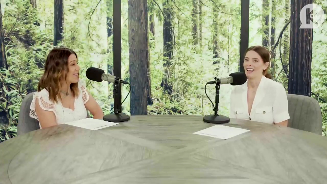 Ashley-Greene-dot-nl_TheTwilightEffect-Aflevering7NewMoonRewatchPart1of3-1973.jpg Ashley-Greene-dot-nl_TheTwilightEffect-Aflevering7NewMoonRewatchPart1of3-1973.jpg