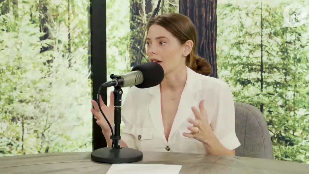 Ashley-Greene-dot-nl_TheTwilightEffect-Aflevering7NewMoonRewatchPart1of3-2043.jpg Ashley-Greene-dot-nl_TheTwilightEffect-Aflevering7NewMoonRewatchPart1of3-2043.jpg