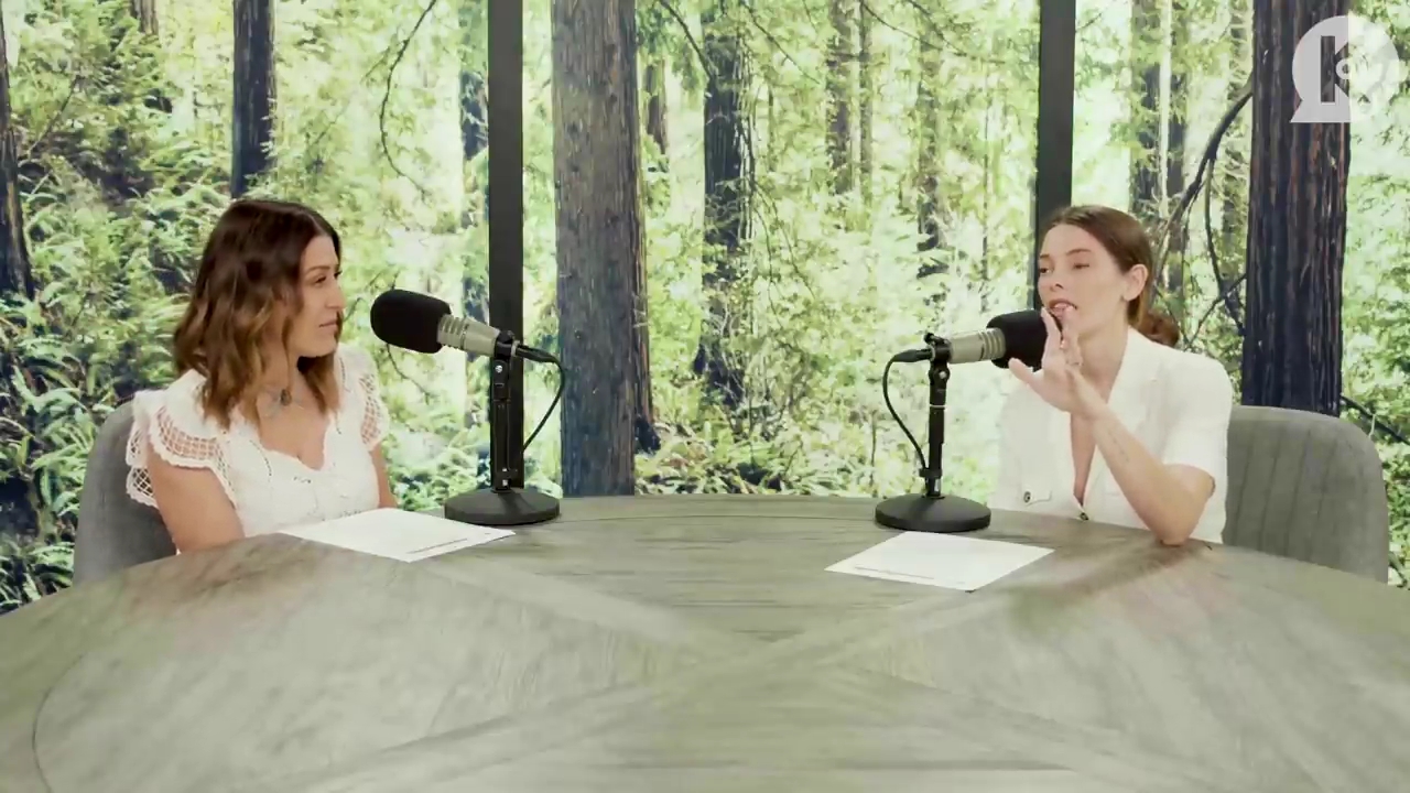 Ashley-Greene-dot-nl_TheTwilightEffect-Aflevering7NewMoonRewatchPart1of3-2057.jpg Ashley-Greene-dot-nl_TheTwilightEffect-Aflevering7NewMoonRewatchPart1of3-2057.jpg