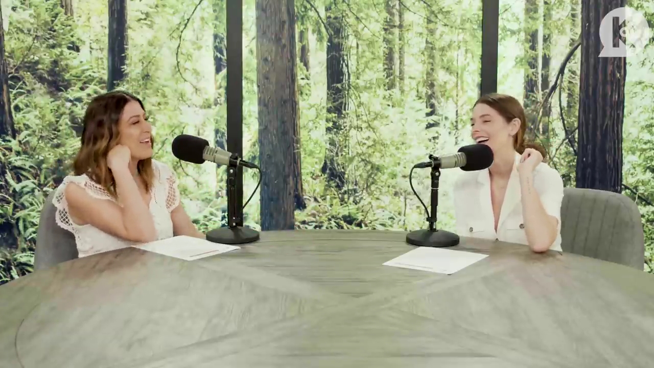 Ashley-Greene-dot-nl_TheTwilightEffect-Aflevering7NewMoonRewatchPart1of3-2162.jpg Ashley-Greene-dot-nl_TheTwilightEffect-Aflevering7NewMoonRewatchPart1of3-2162.jpg