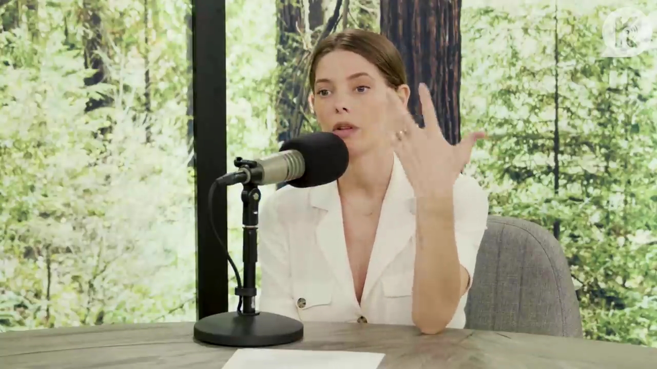 Ashley-Greene-dot-nl_TheTwilightEffect-Aflevering7NewMoonRewatchPart1of3-2191.jpg Ashley-Greene-dot-nl_TheTwilightEffect-Aflevering7NewMoonRewatchPart1of3-2191.jpg