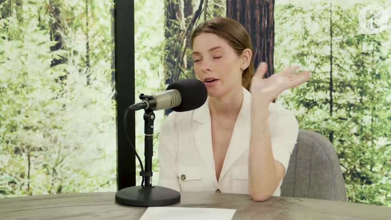 Ashley-Greene-dot-nl_TheTwilightEffect-Aflevering7NewMoonRewatchPart1of3-2536.jpg Ashley-Greene-dot-nl_TheTwilightEffect-Aflevering7NewMoonRewatchPart1of3-2536.jpg