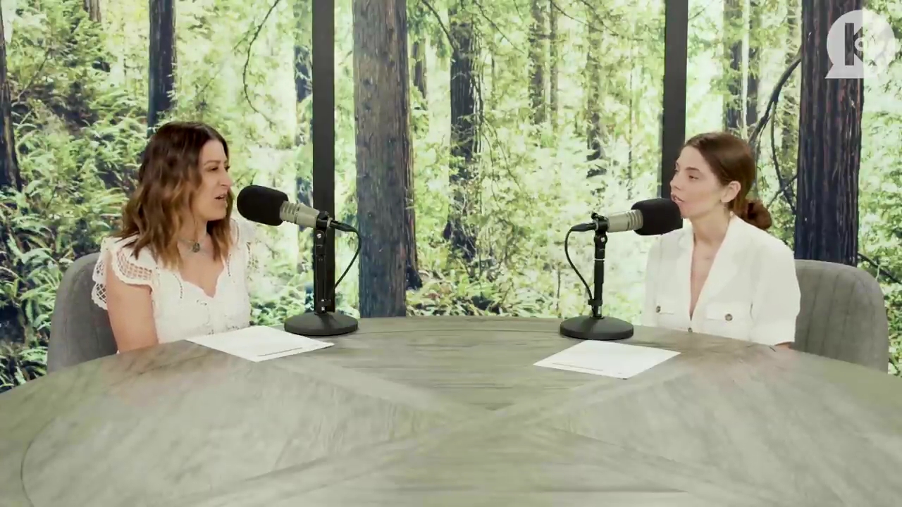 Ashley-Greene-dot-nl_TheTwilightEffect-Aflevering7NewMoonRewatchPart1of3-2559.jpg