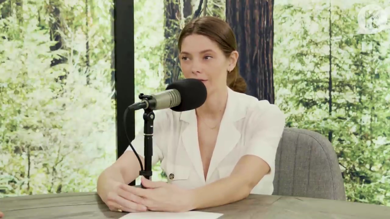 Ashley-Greene-dot-nl_TheTwilightEffect-Aflevering7NewMoonRewatchPart1of3-2770.jpg Ashley-Greene-dot-nl_TheTwilightEffect-Aflevering7NewMoonRewatchPart1of3-2770.jpg