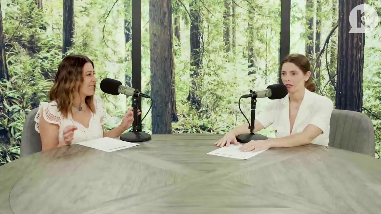 Ashley-Greene-dot-nl_TheTwilightEffect-Aflevering7NewMoonRewatchPart1of3-2831.jpg Ashley-Greene-dot-nl_TheTwilightEffect-Aflevering7NewMoonRewatchPart1of3-2831.jpg