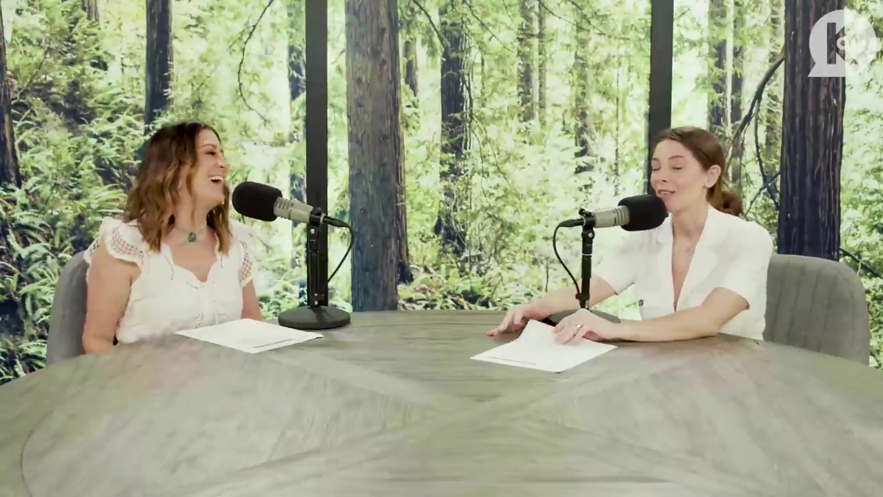 Ashley-Greene-dot-nl_TheTwilightEffect-Aflevering7NewMoonRewatchPart1of3-2845.jpg Ashley-Greene-dot-nl_TheTwilightEffect-Aflevering7NewMoonRewatchPart1of3-2845.jpg