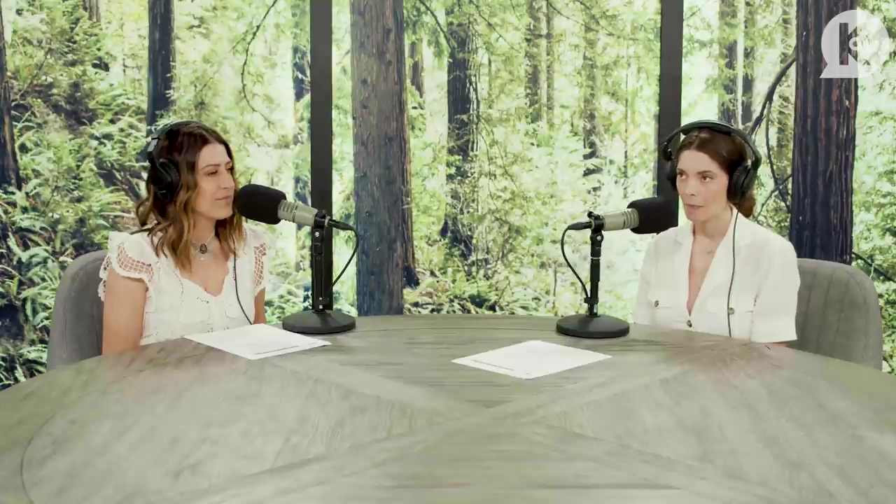 Ashley-Greene-dot-nl_TheTwilightEffect-Aflevering7NewMoonRewatchPart1of3-2982.jpg