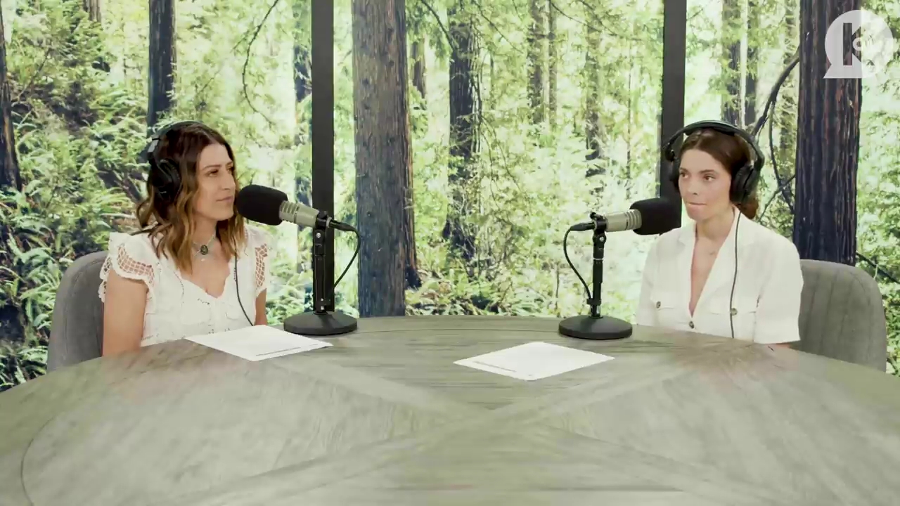 Ashley-Greene-dot-nl_TheTwilightEffect-Aflevering7NewMoonRewatchPart1of3-2983.jpg