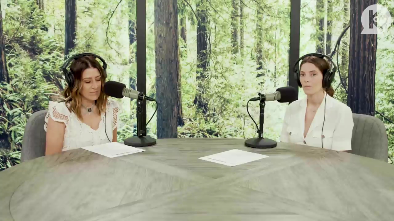 Ashley-Greene-dot-nl_TheTwilightEffect-Aflevering7NewMoonRewatchPart1of3-3003.jpg