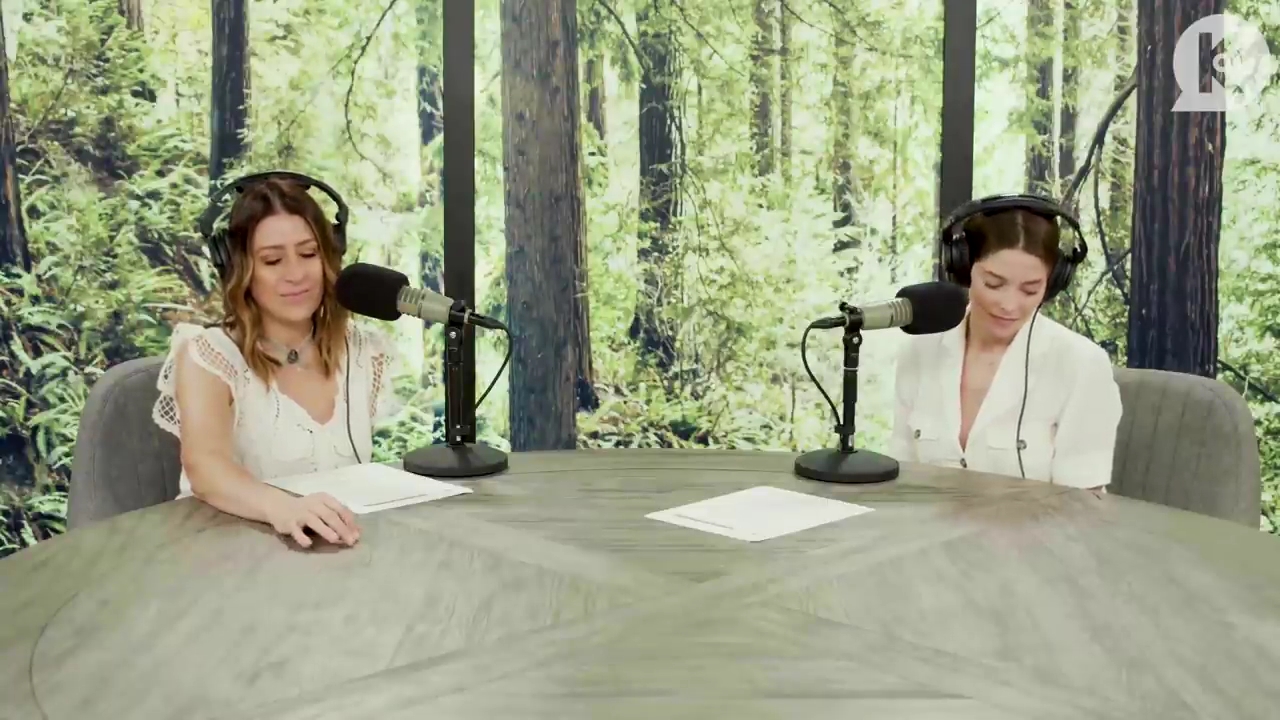 Ashley-Greene-dot-nl_TheTwilightEffect-Aflevering7NewMoonRewatchPart1of3-3072.jpg