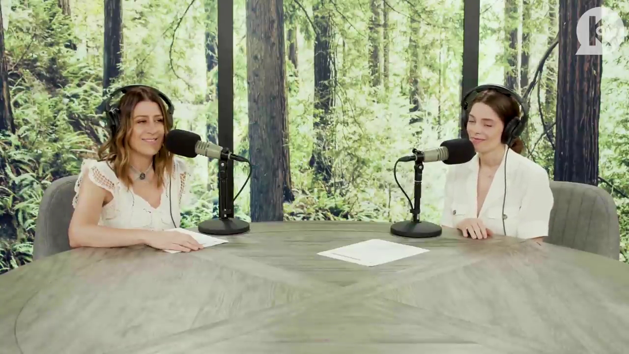 Ashley-Greene-dot-nl_TheTwilightEffect-Aflevering7NewMoonRewatchPart1of3-3115.jpg Ashley-Greene-dot-nl_TheTwilightEffect-Aflevering7NewMoonRewatchPart1of3-3115.jpg