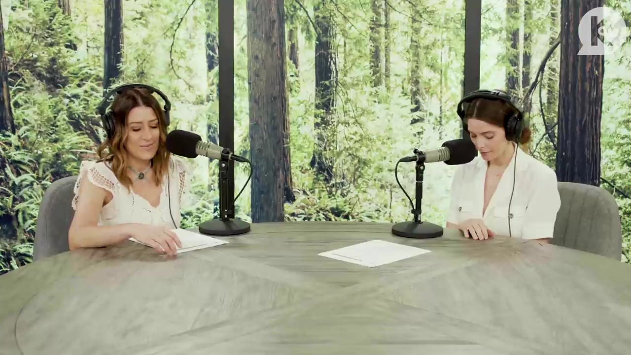 Ashley-Greene-dot-nl_TheTwilightEffect-Aflevering7NewMoonRewatchPart1of3-3120.jpg