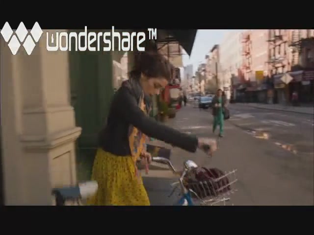Ashley-Greene-dot-nl-Americana1x01Pilot0326.jpg