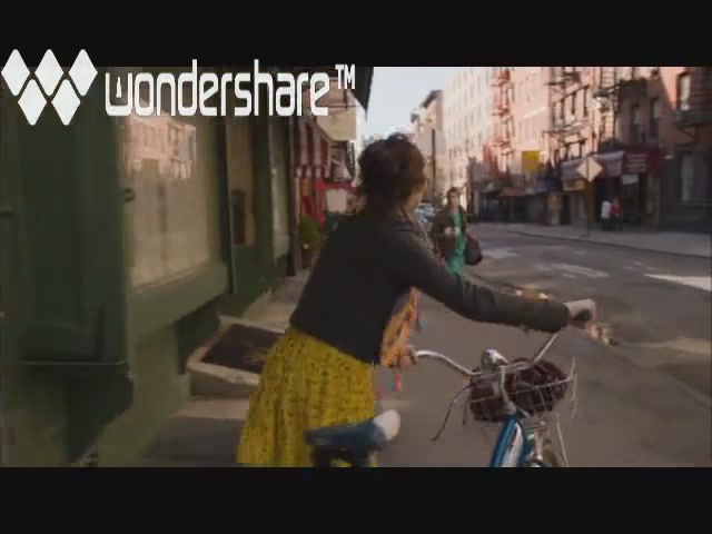Ashley-Greene-dot-nl-Americana1x01Pilot0327.jpg