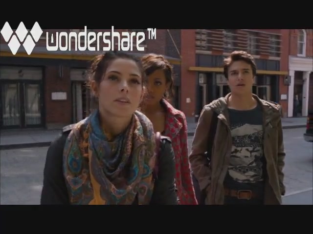 Ashley-Greene-dot-nl-Americana1x01Pilot0940.jpg Ashley-Greene-dot-nl-Americana1x01Pilot0940.jpg