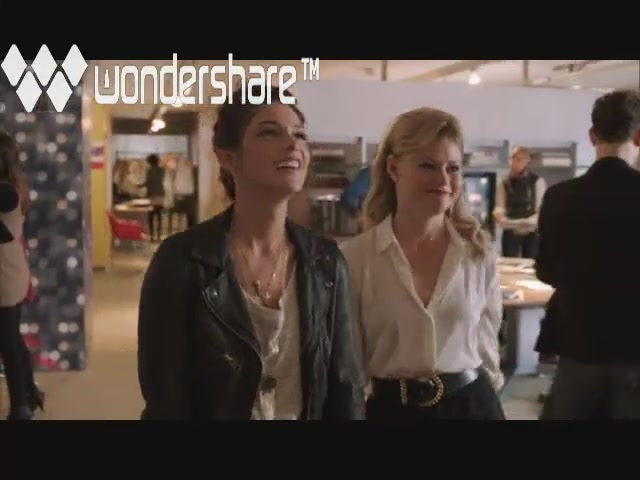 Ashley-Greene-dot-nl-Americana1x01Pilot3037.jpg