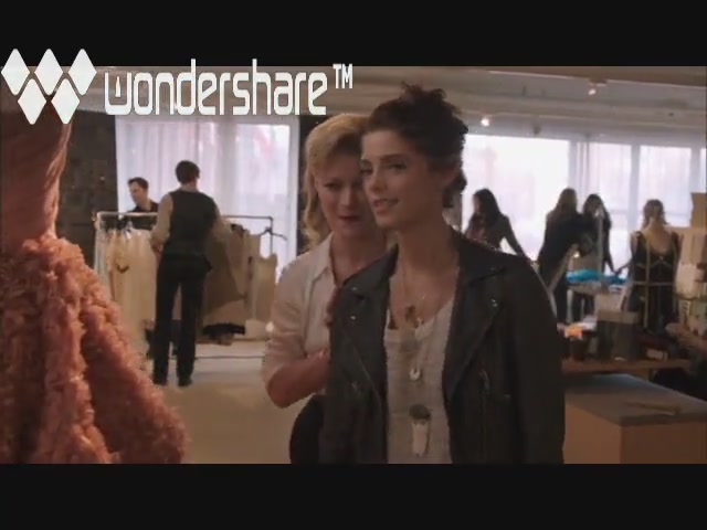 Ashley-Greene-dot-nl-Americana1x01Pilot3075.jpg
