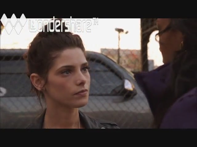 Ashley-Greene-dot-nl-Americana1x01Pilot3473.jpg