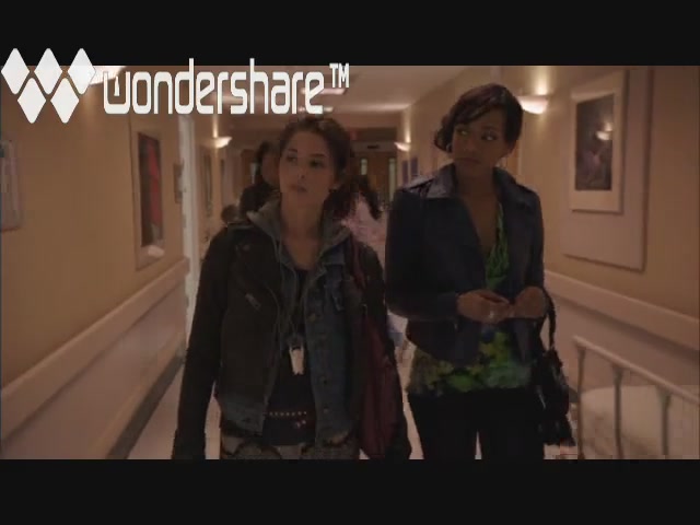Ashley-Greene-dot-nl-Americana1x01Pilot4404.jpg