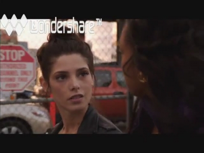 Ashley-Greene-dot-nl-Americana1x01Pilot3451.jpg