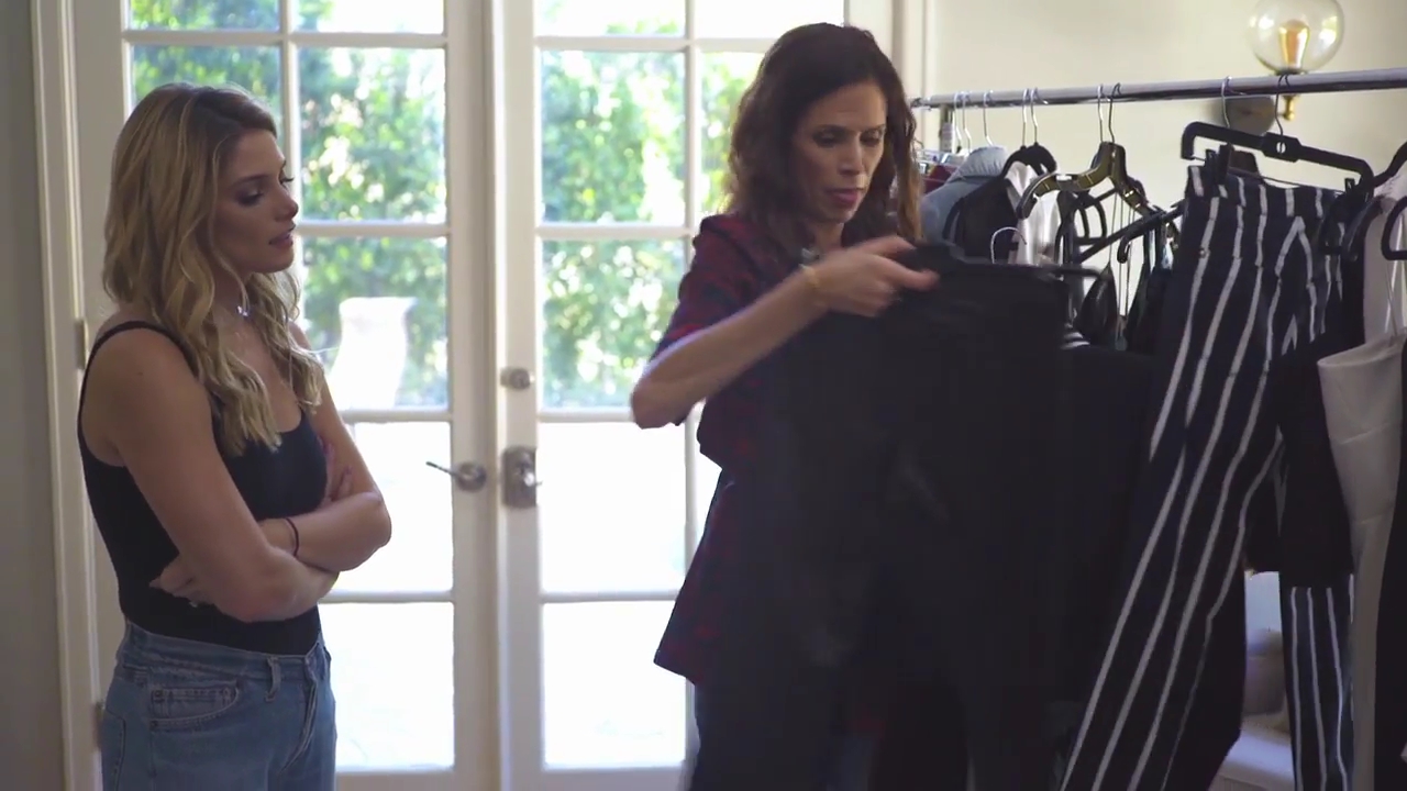 Ashley-Greene-dot-nl_ClickMyCloset0142.jpg Ashley-Greene-dot-nl_ClickMyCloset0142.jpg