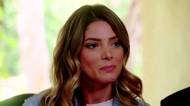 Ashley-Greene-dot-NL_DesignTherapy-2x01AHollywoodRevamp0163.jpg