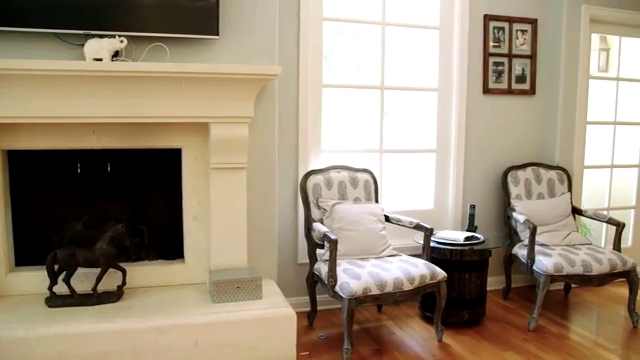 Ashley-Greene-dot-NL_DesignTherapy-2x01AHollywoodRevamp0327.jpg