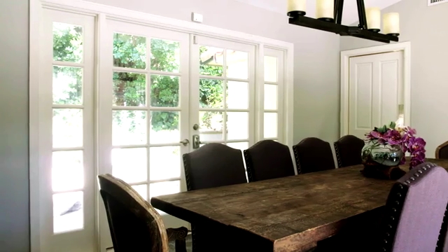 Ashley-Greene-dot-NL_DesignTherapy-2x01AHollywoodRevamp0489.jpg