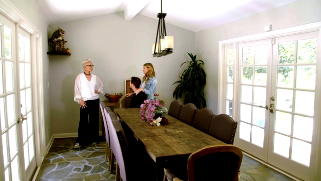 Ashley-Greene-dot-NL_DesignTherapy-2x01AHollywoodRevamp0662.jpg