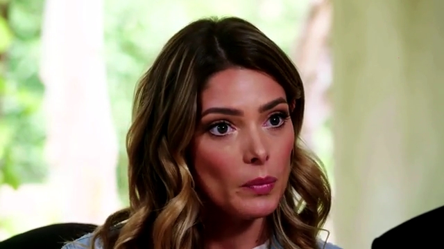 Ashley-Greene-dot-NL_DesignTherapy-2x01AHollywoodRevamp0771.jpg