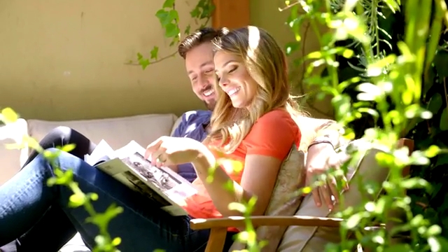 Ashley-Greene-dot-NL_DesignTherapy-2x01AHollywoodRevamp0995.jpg