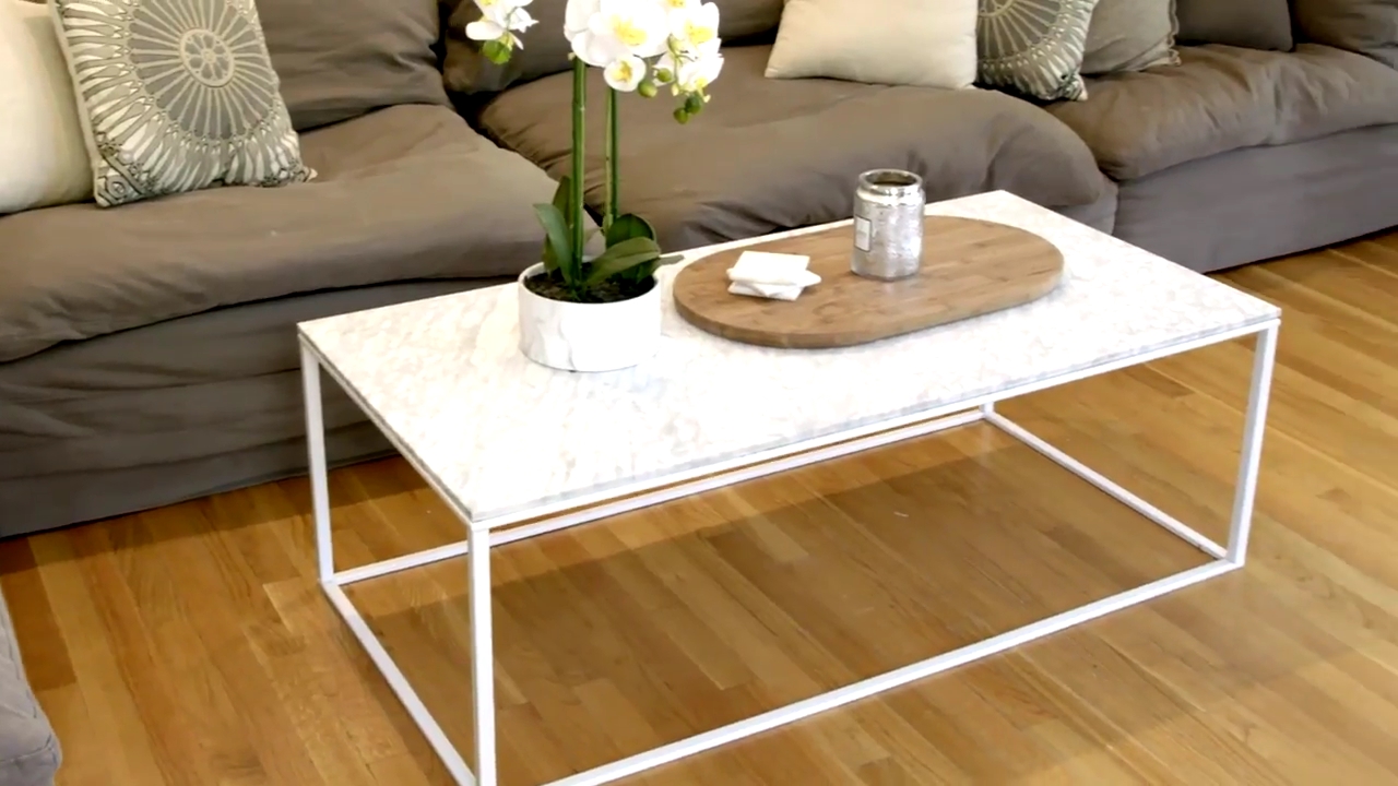 Ashley-Greene-dot-NL_DesignTherapy-2x02LoveItHateItorMeh0107.jpg