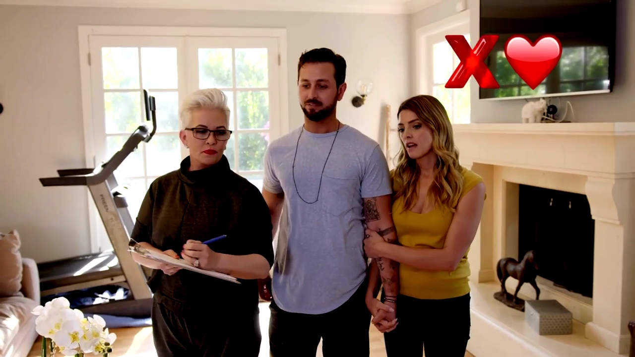 Ashley-Greene-dot-NL_DesignTherapy-2x02LoveItHateItorMeh0169.jpg