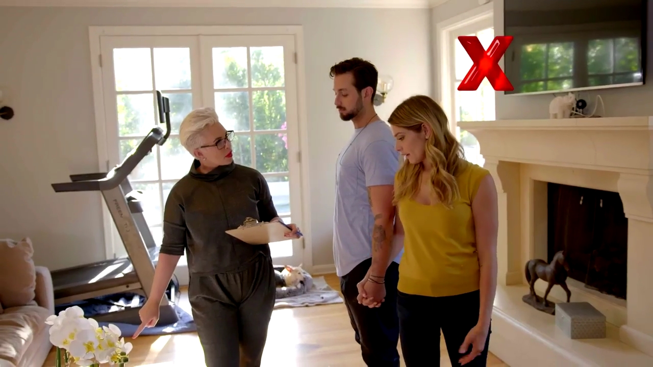 Ashley-Greene-dot-NL_DesignTherapy-2x02LoveItHateItorMeh0207.jpg