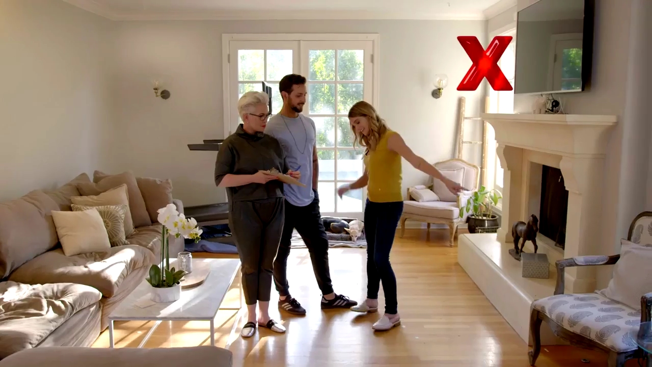 Ashley-Greene-dot-NL_DesignTherapy-2x02LoveItHateItorMeh0275.jpg