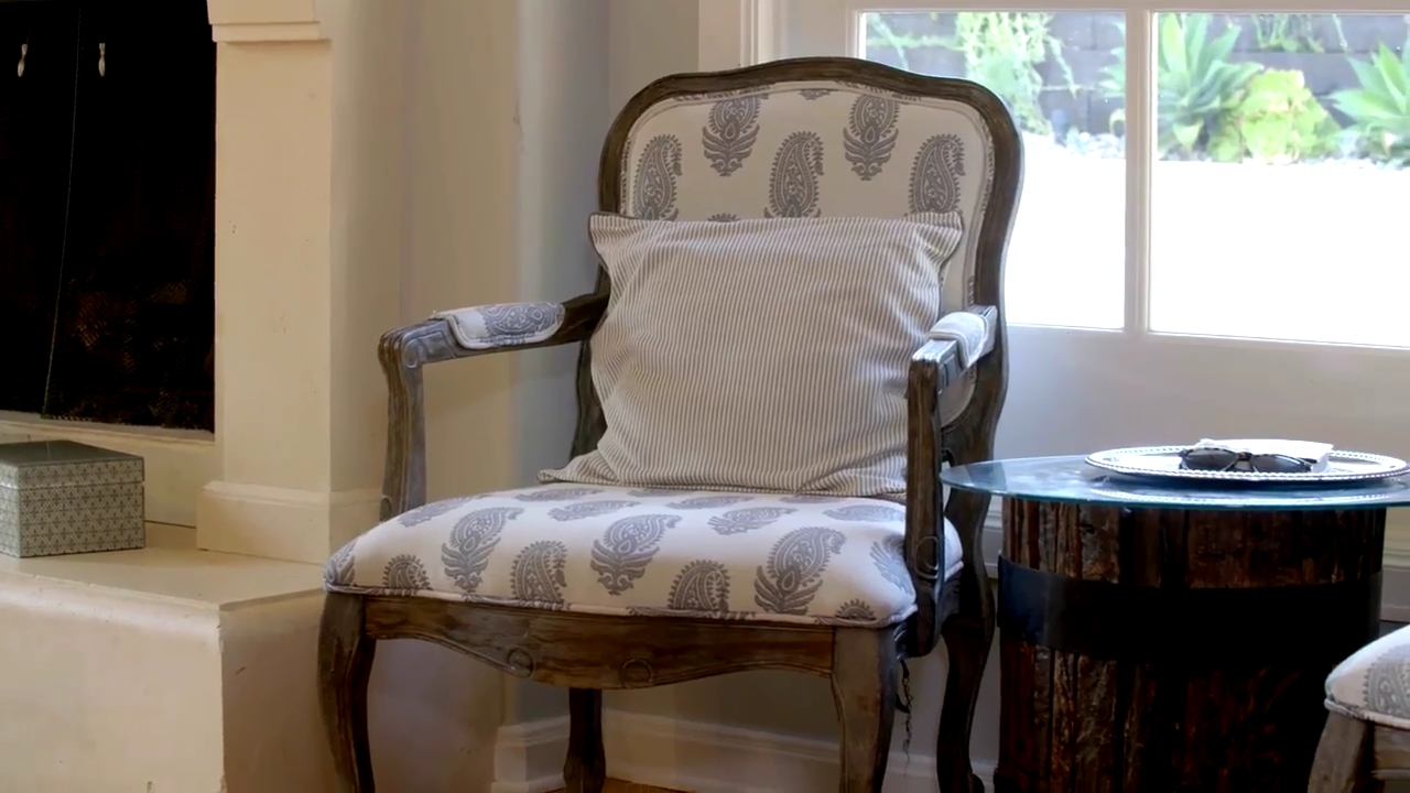 Ashley-Greene-dot-NL_DesignTherapy-2x02LoveItHateItorMeh0282.jpg Ashley-Greene-dot-NL_DesignTherapy-2x02LoveItHateItorMeh0282.jpg