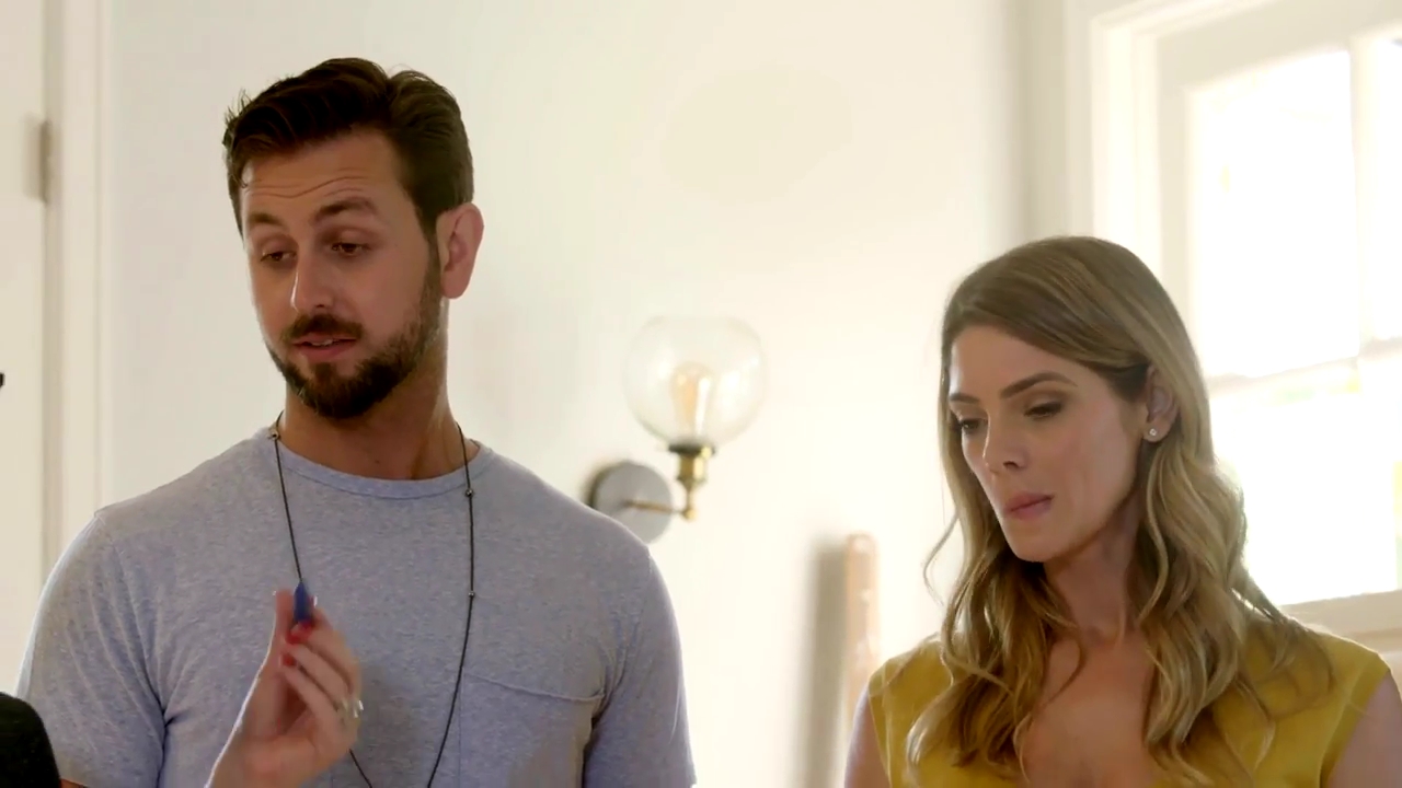 Ashley-Greene-dot-NL_DesignTherapy-2x02LoveItHateItorMeh0320.jpg
