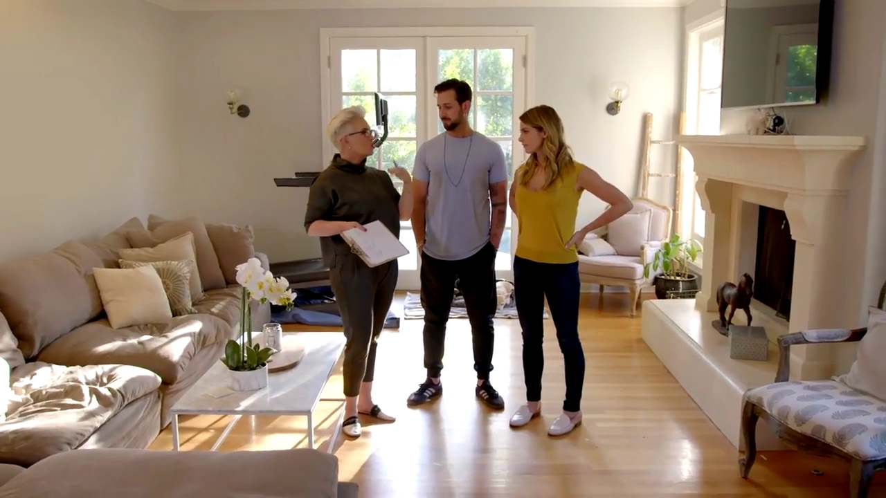 Ashley-Greene-dot-NL_DesignTherapy-2x02LoveItHateItorMeh0353.jpg