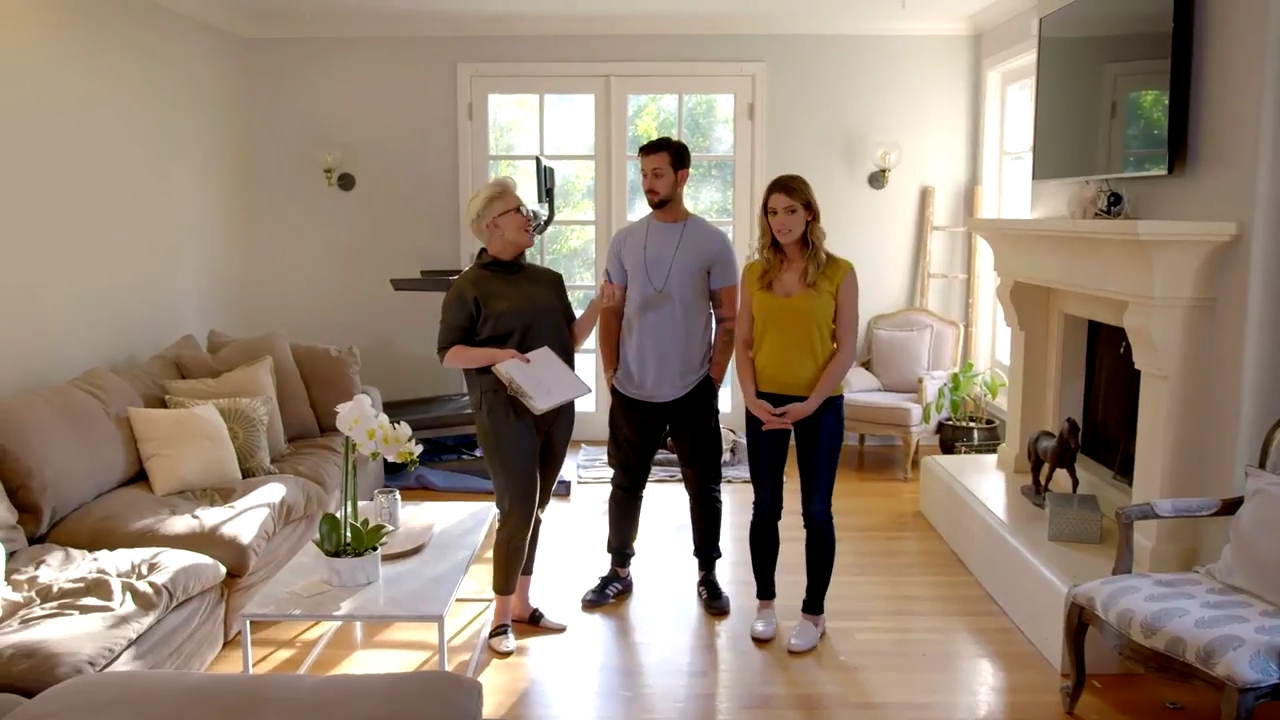 Ashley-Greene-dot-NL_DesignTherapy-2x02LoveItHateItorMeh0379.jpg