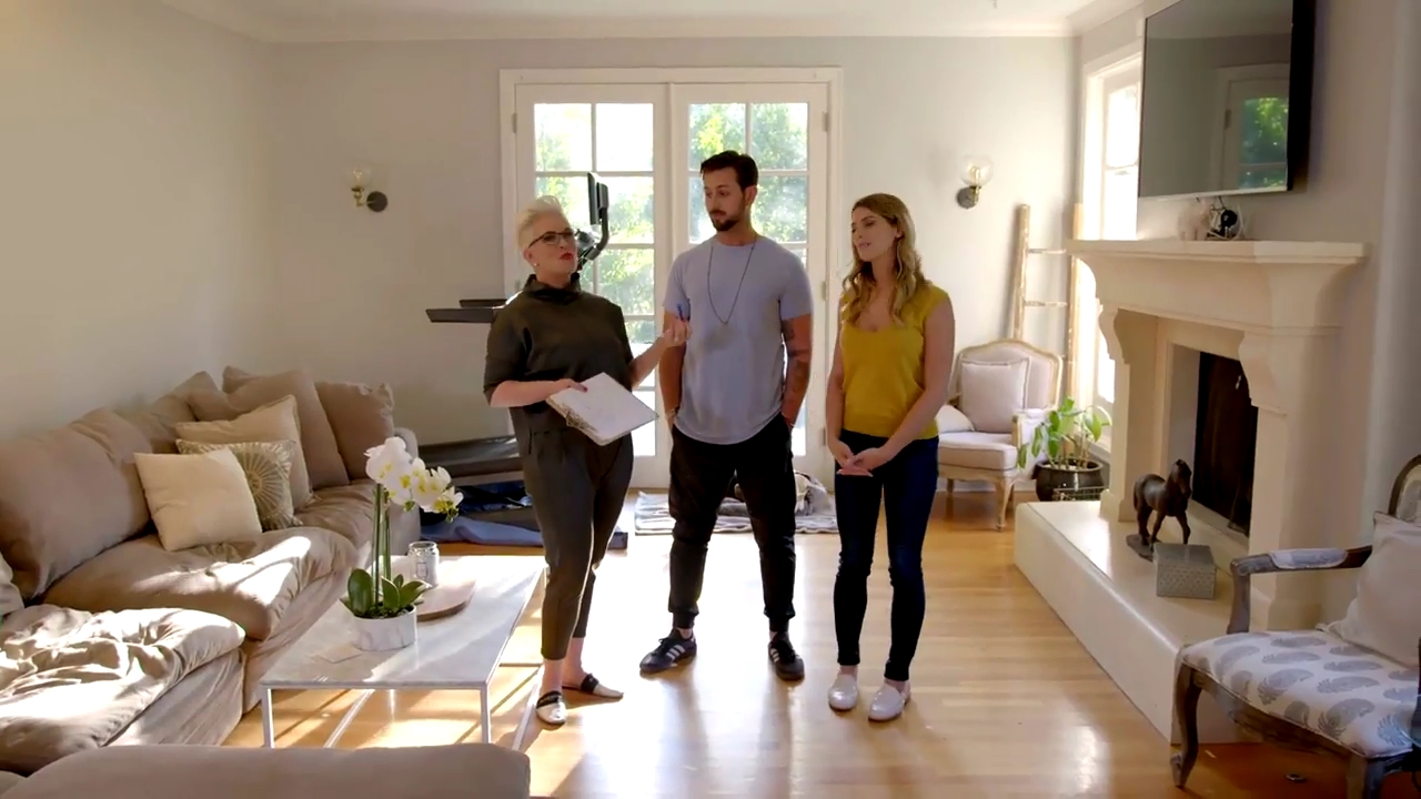 Ashley-Greene-dot-NL_DesignTherapy-2x02LoveItHateItorMeh0380.jpg