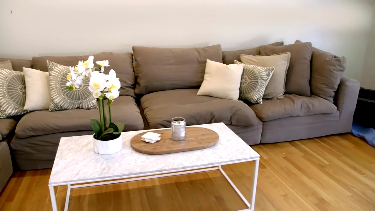 Ashley-Greene-dot-NL_DesignTherapy-2x02LoveItHateItorMeh0425.jpg