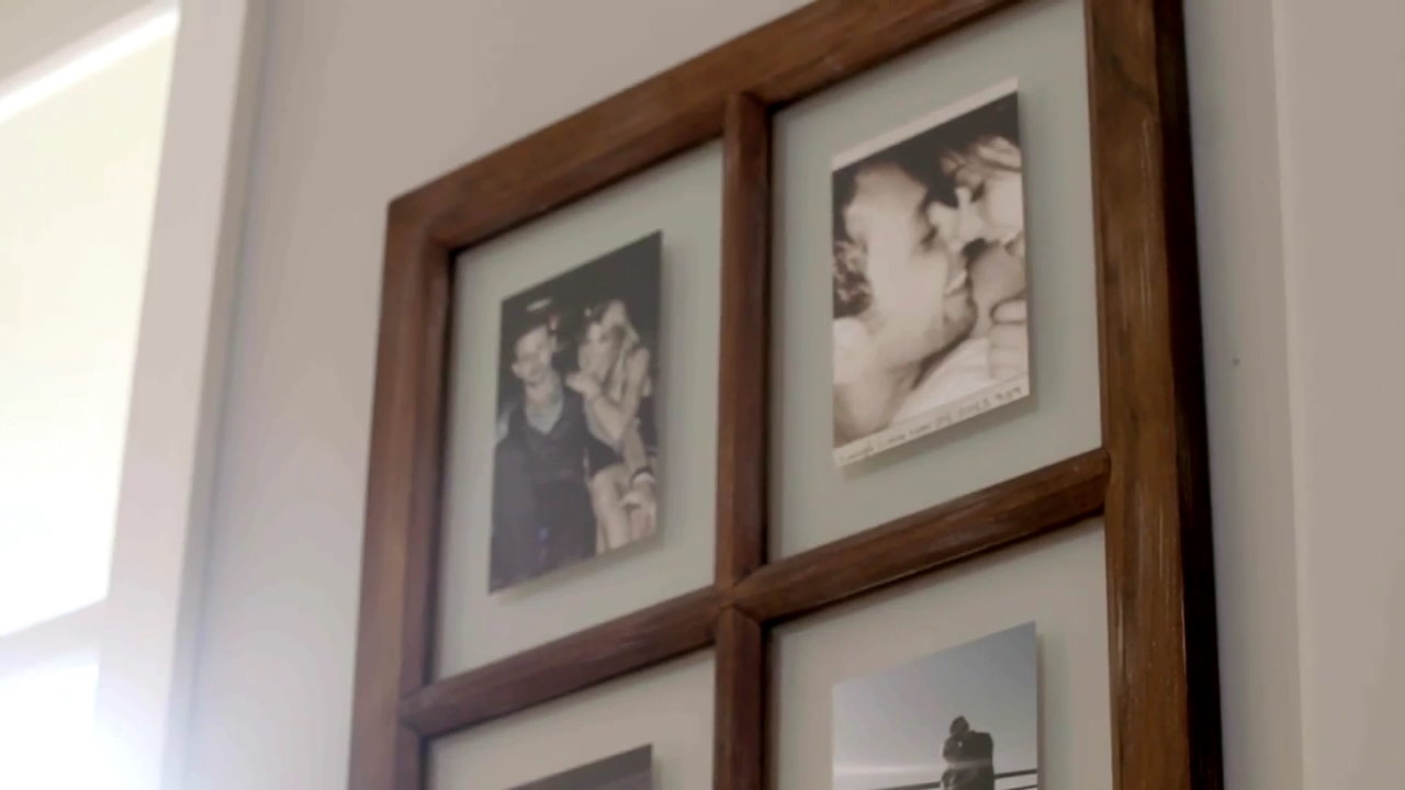 Ashley-Greene-dot-NL_DesignTherapy-2x02LoveItHateItorMeh0444.jpg