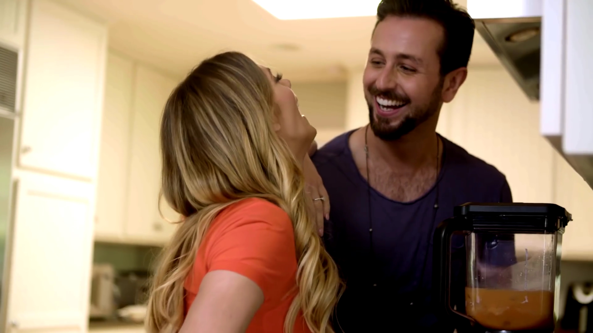 Ashley-Greene-dot-NL_DesignTherapy-2x03HisOrHers0025.jpg Ashley-Greene-dot-NL_DesignTherapy-2x03HisOrHers0025.jpg